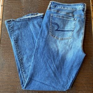 American Eagle Super Stretch Favorite Boyfriend Bootcut Jeans - 20 Long